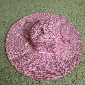 Great condition DisneyParks Sun hat